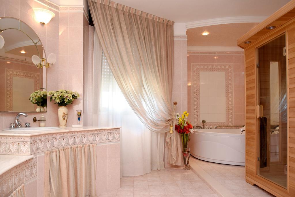 B&B Caravaggio San Donaci Ngoại thất bức ảnh